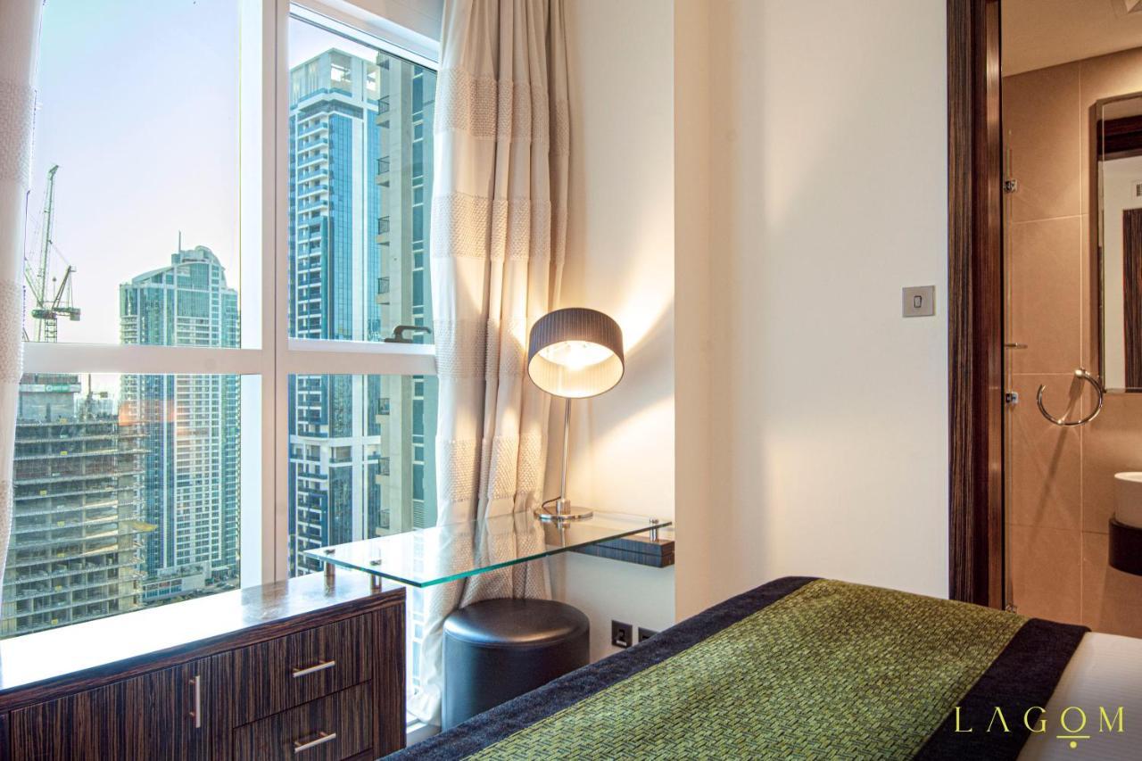 Songs Of The Lake By Lagom - Bonnington Apartment Jumeirah Lake Towers, Дубай Экстерьер фото